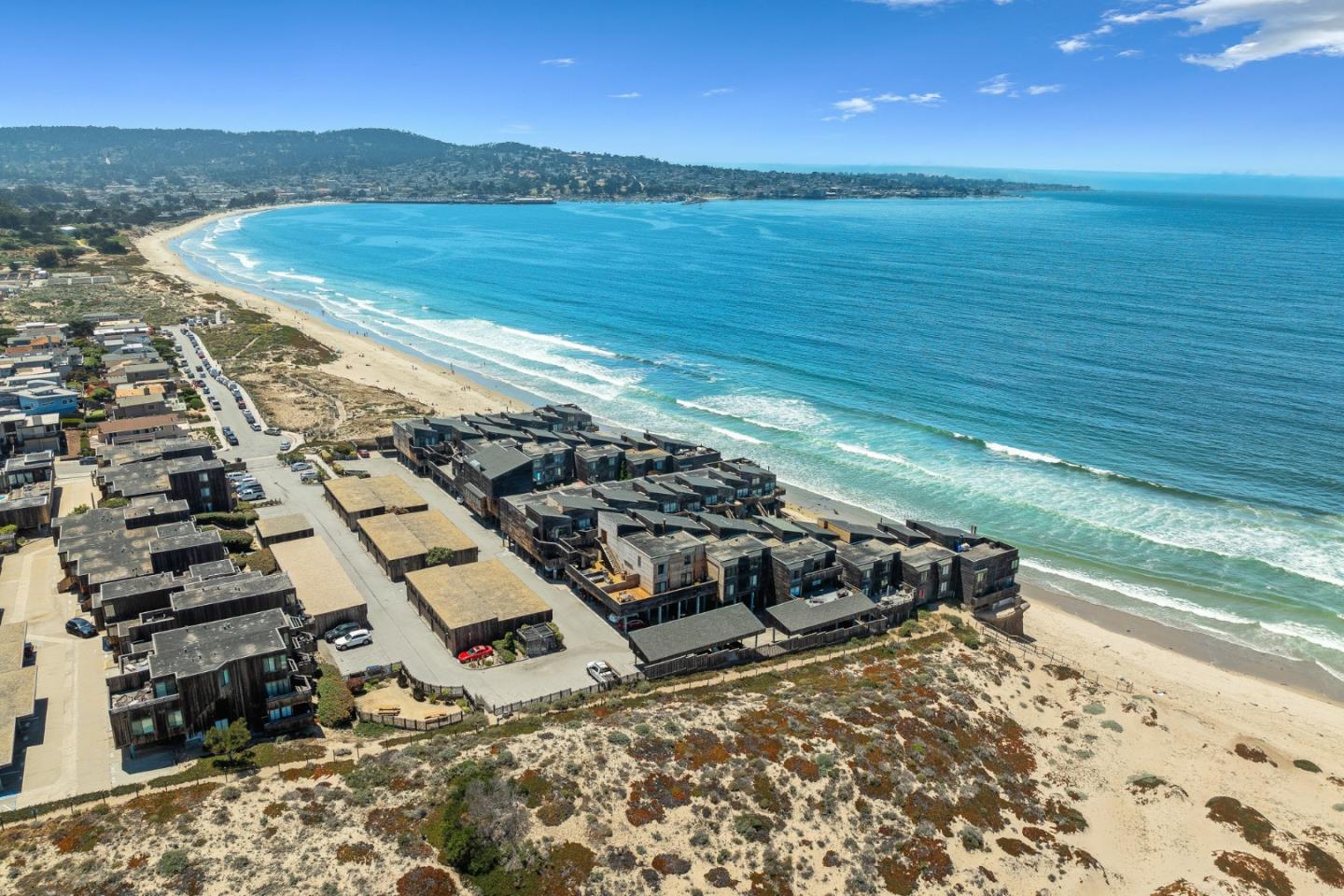 1 Surf Way 231