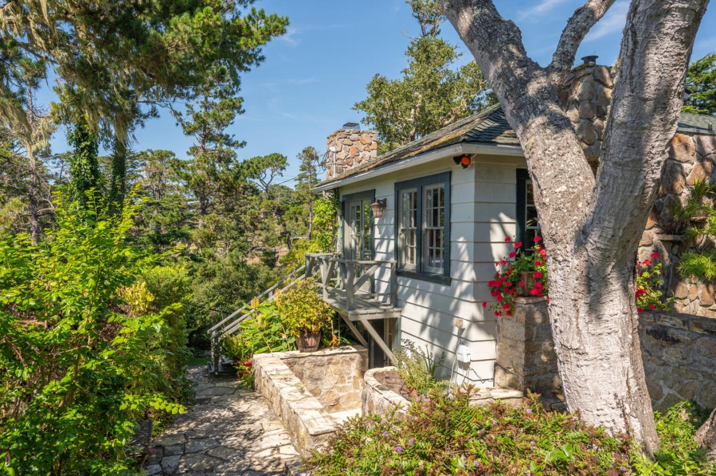 125 Cypress Way