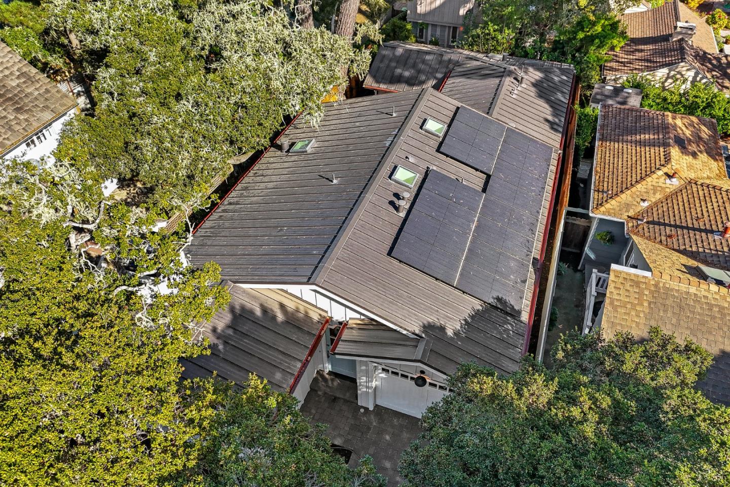 6 Northeast Junipero Avenue