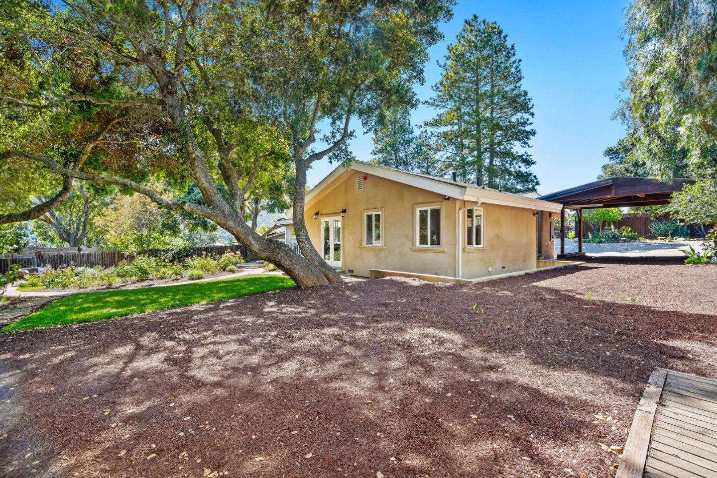 75 Poppy Road