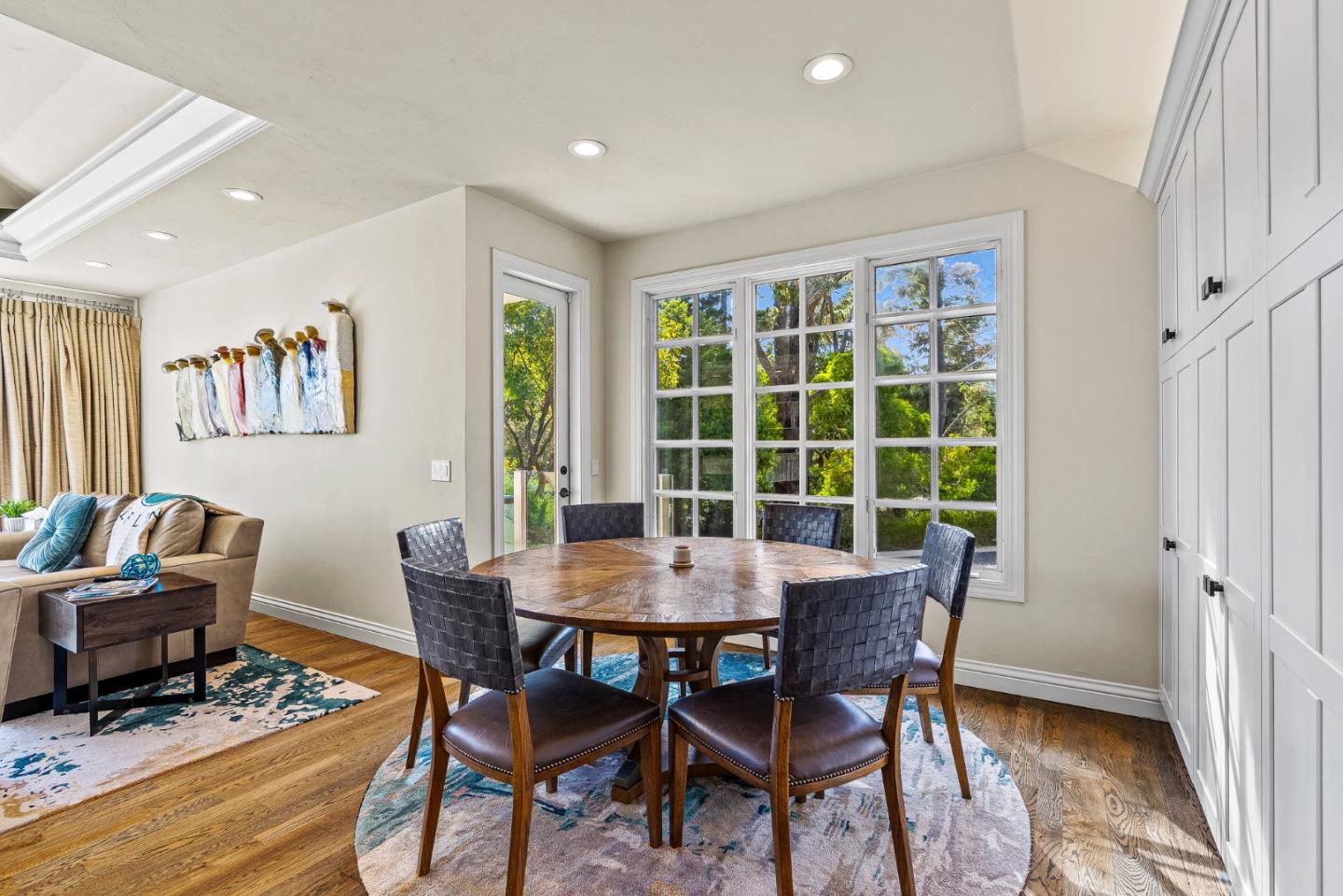 4038 Sunridge Road