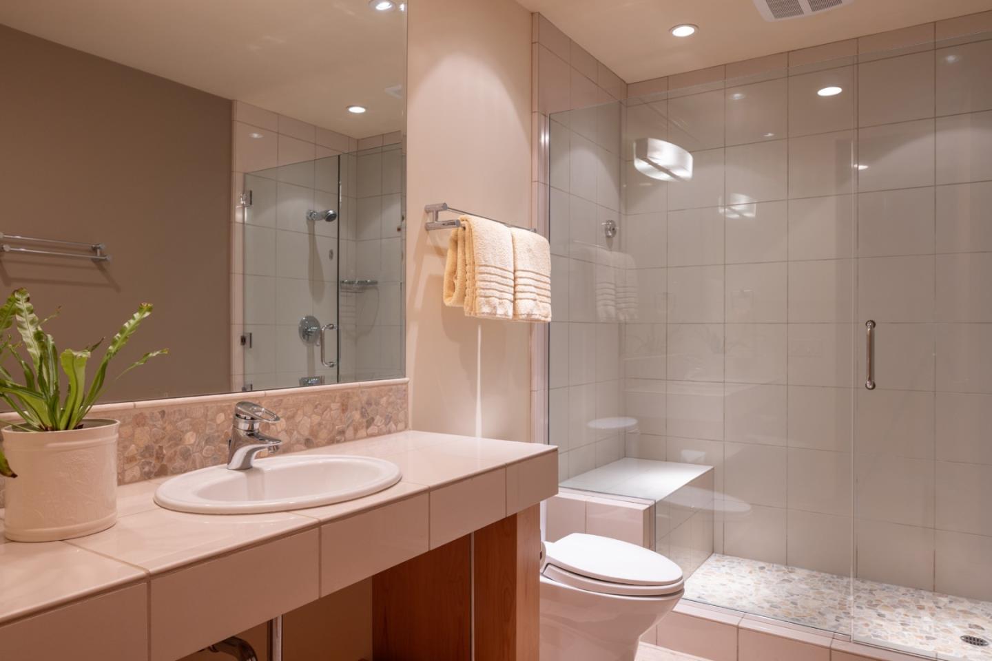 5473 Quail Meadows Drive