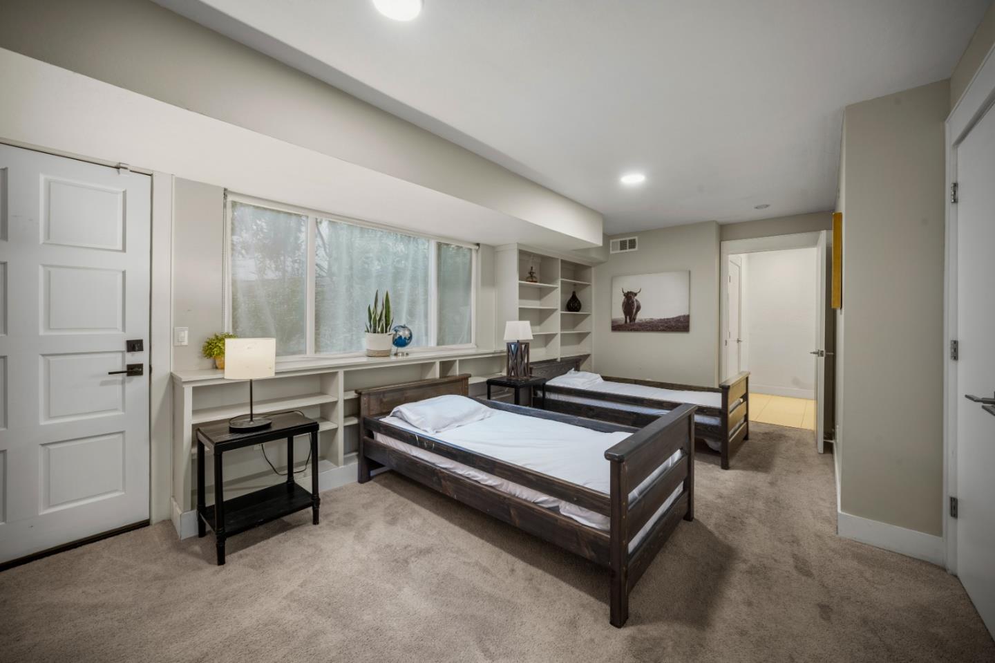 4155 Sunset Lane