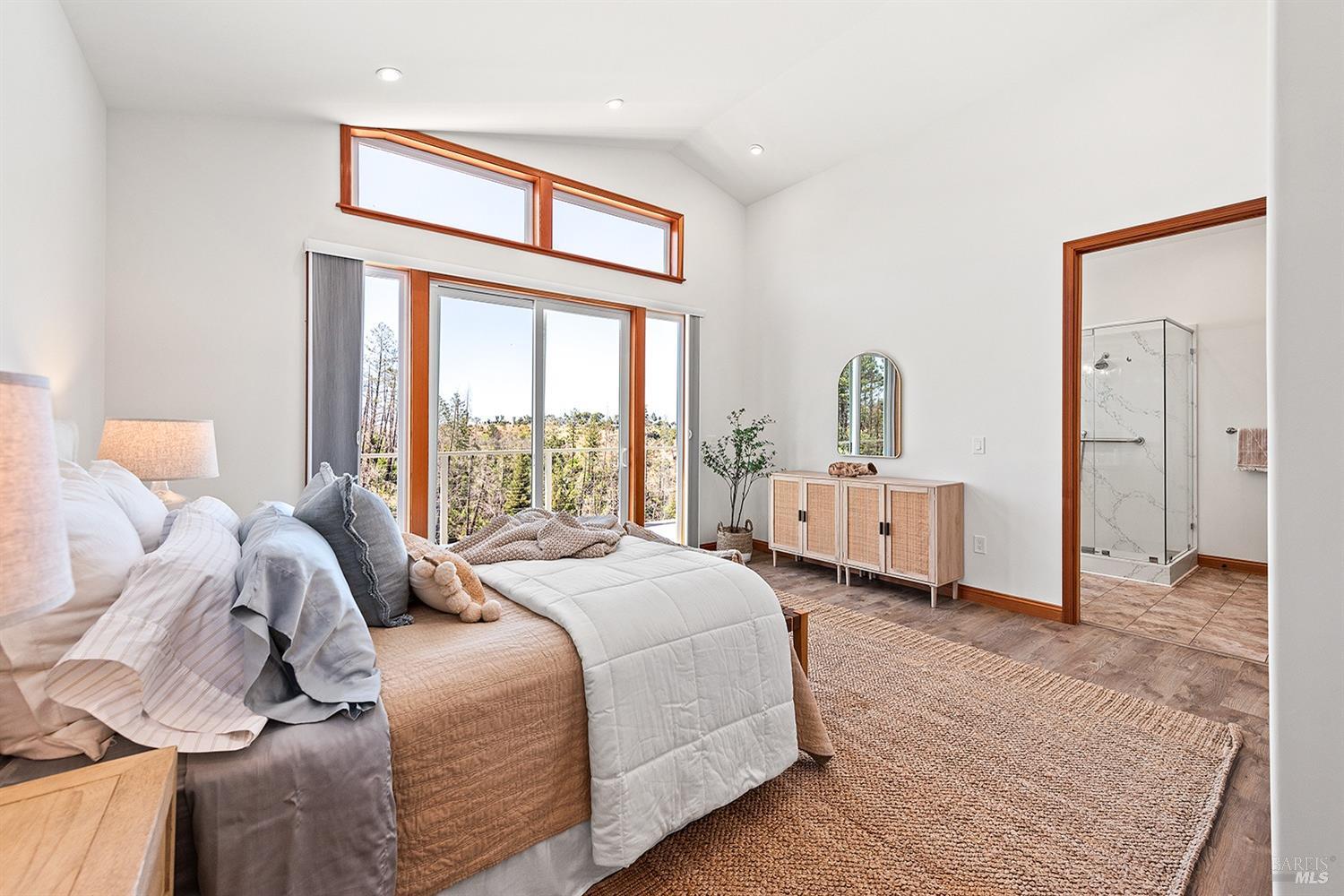 5333 Winding View Trl