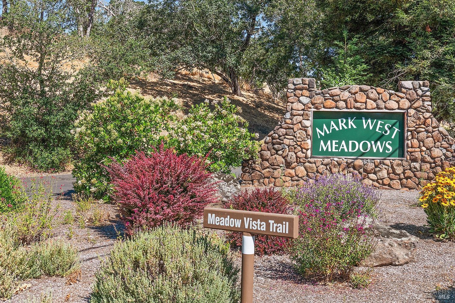 5333 Winding View Trl