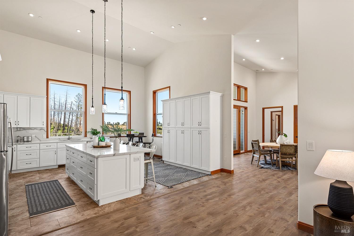 5333 Winding View Trl