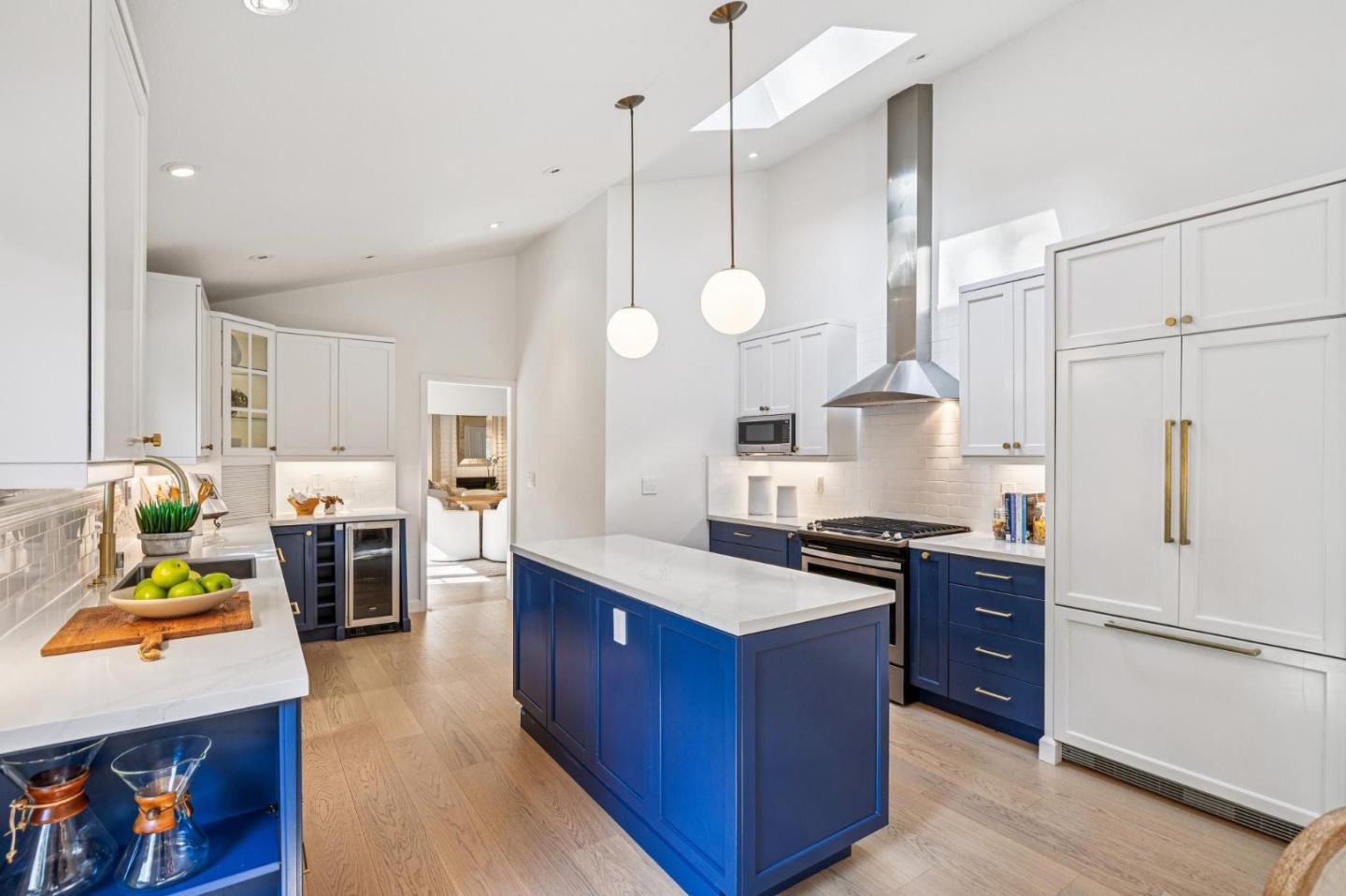 822 Mesa Court
