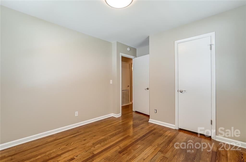 14711 Brighton Place