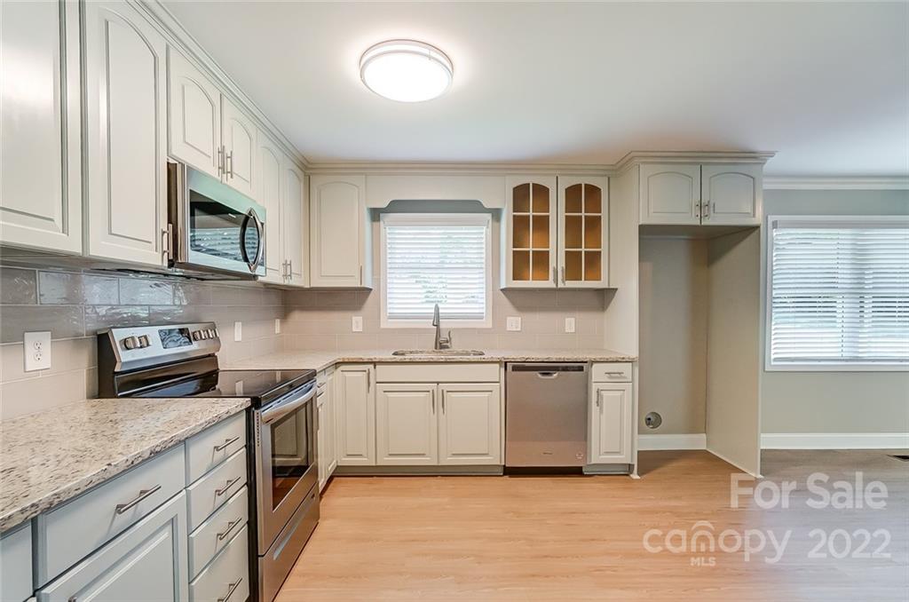 14711 Brighton Place