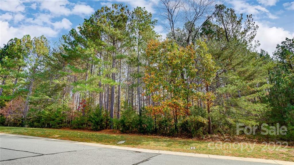 3012 Ashwood Park Drive