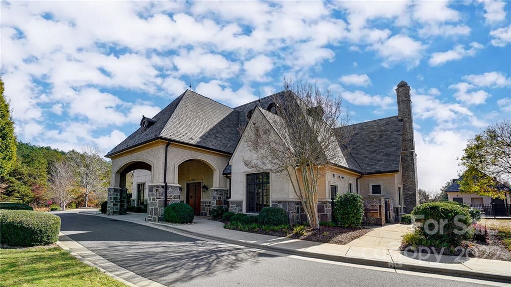 3012 Ashwood Park Drive