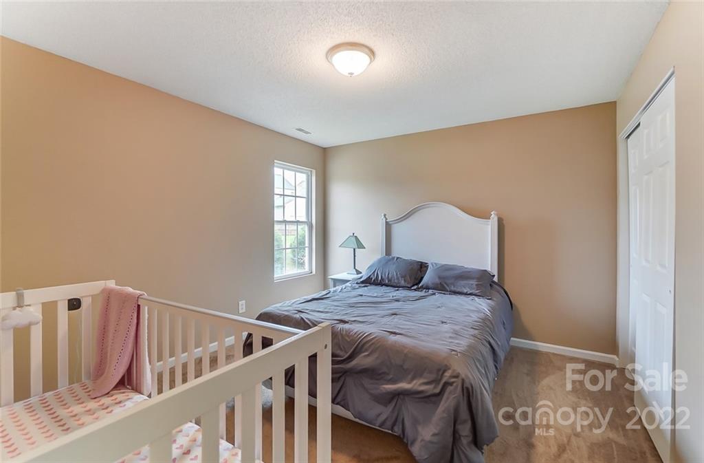 6934 Tanners Creek Drive