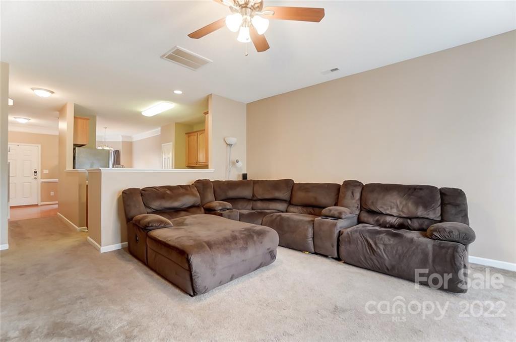 6934 Tanners Creek Drive