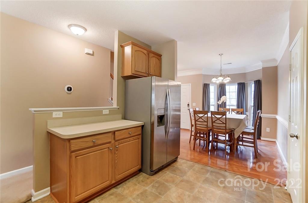 6934 Tanners Creek Drive