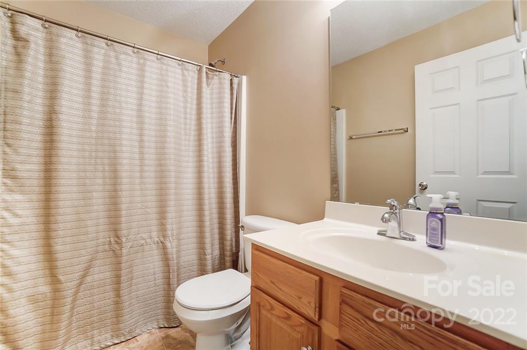 6934 Tanners Creek Drive