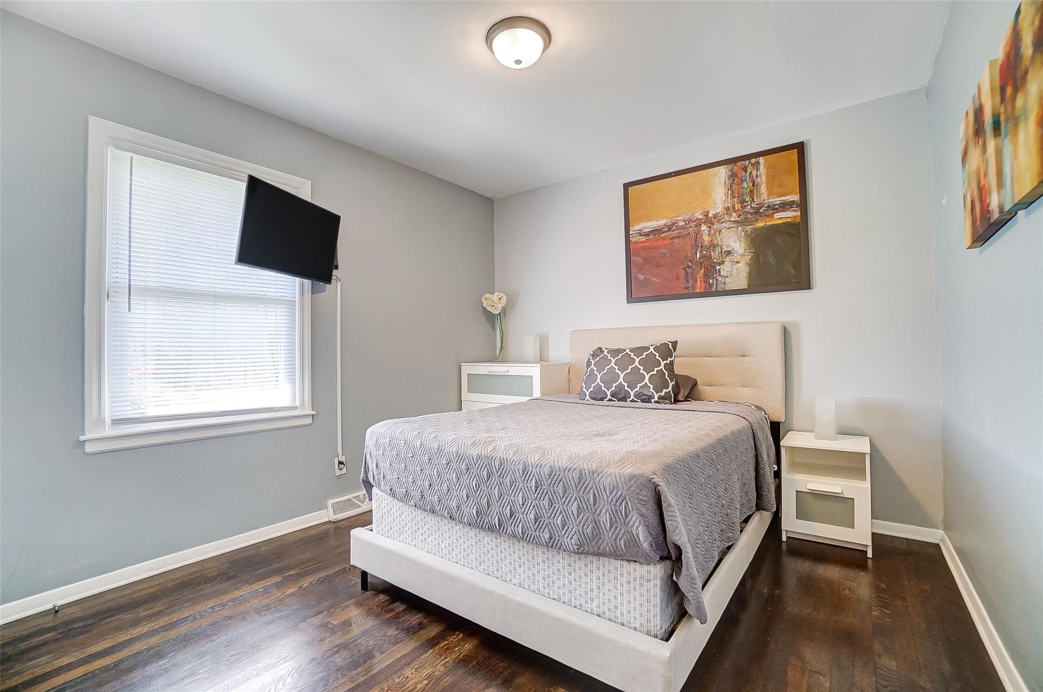 2901 #5 Remington Street