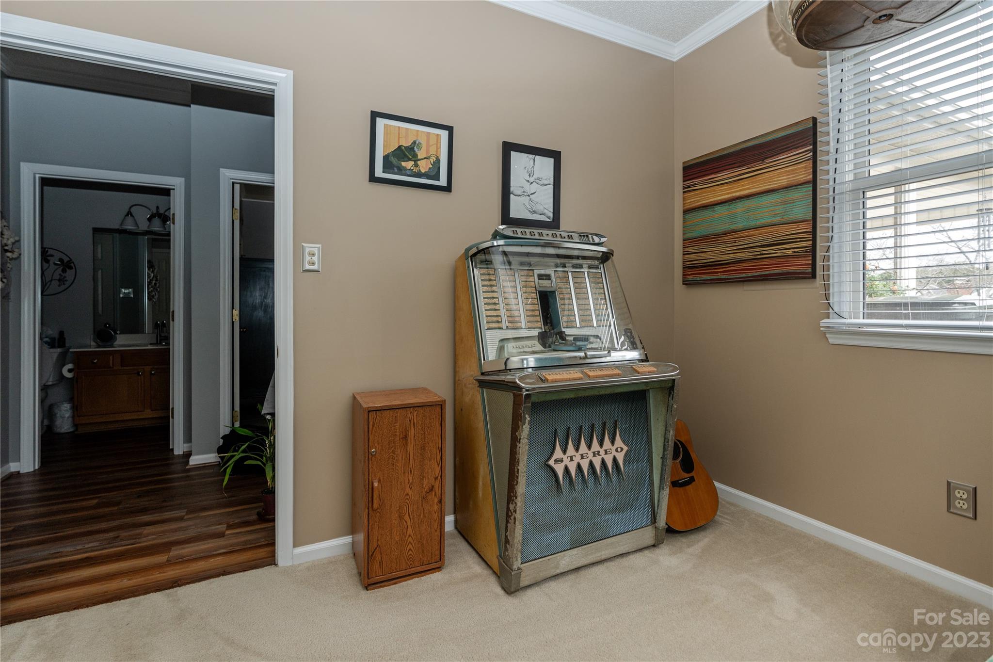 19961 Oak Leaf Circle