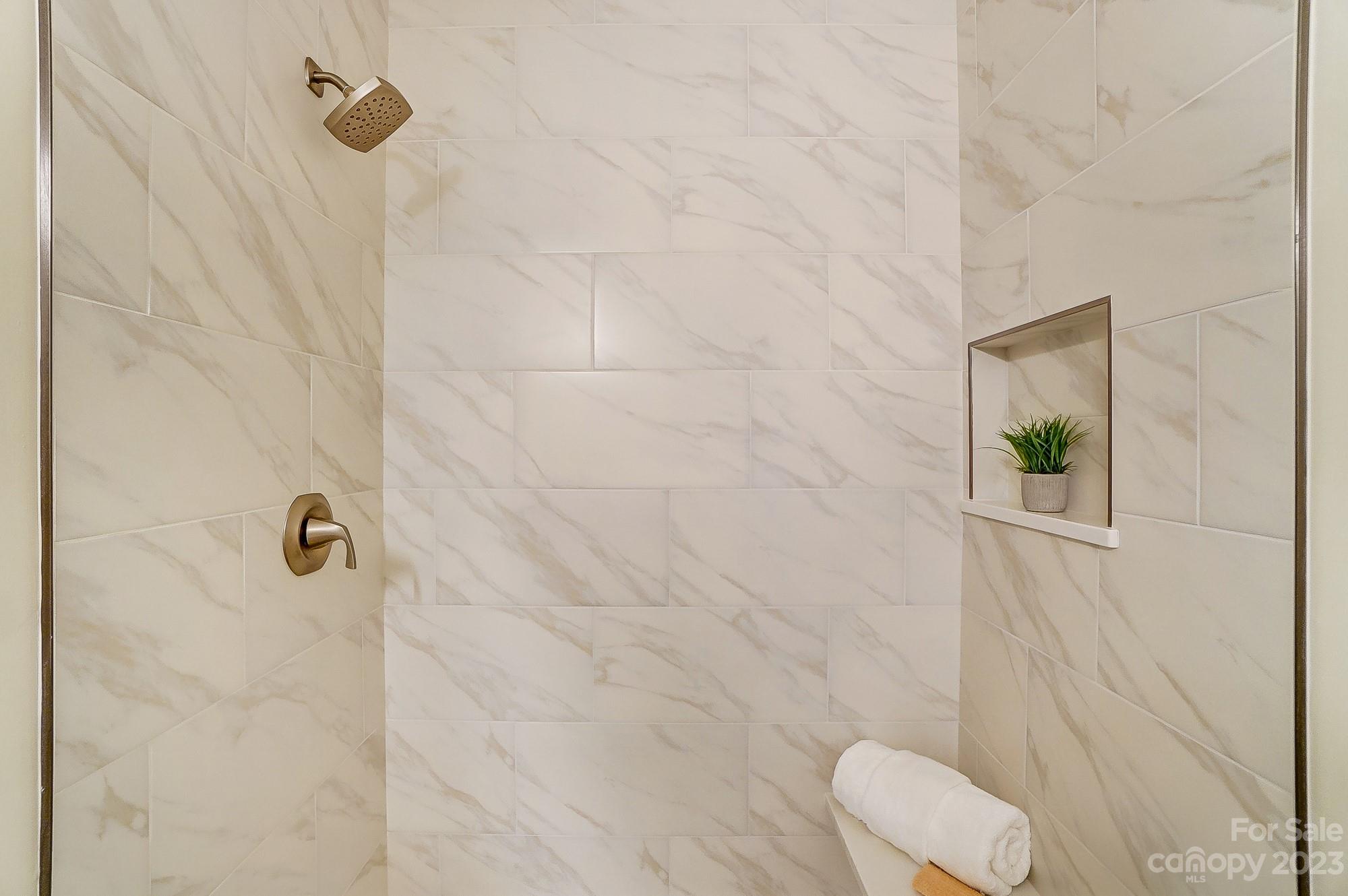 17049 Doe Valley Court