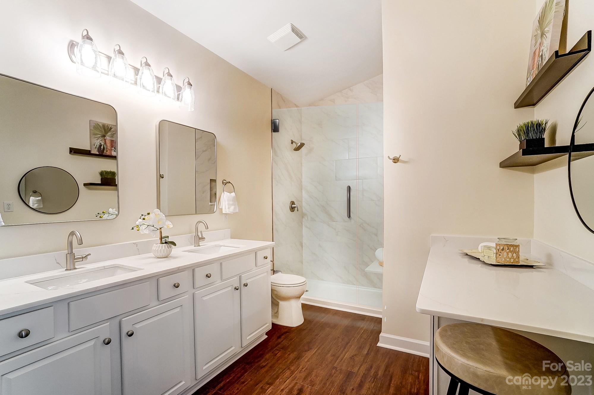 17049 Doe Valley Court