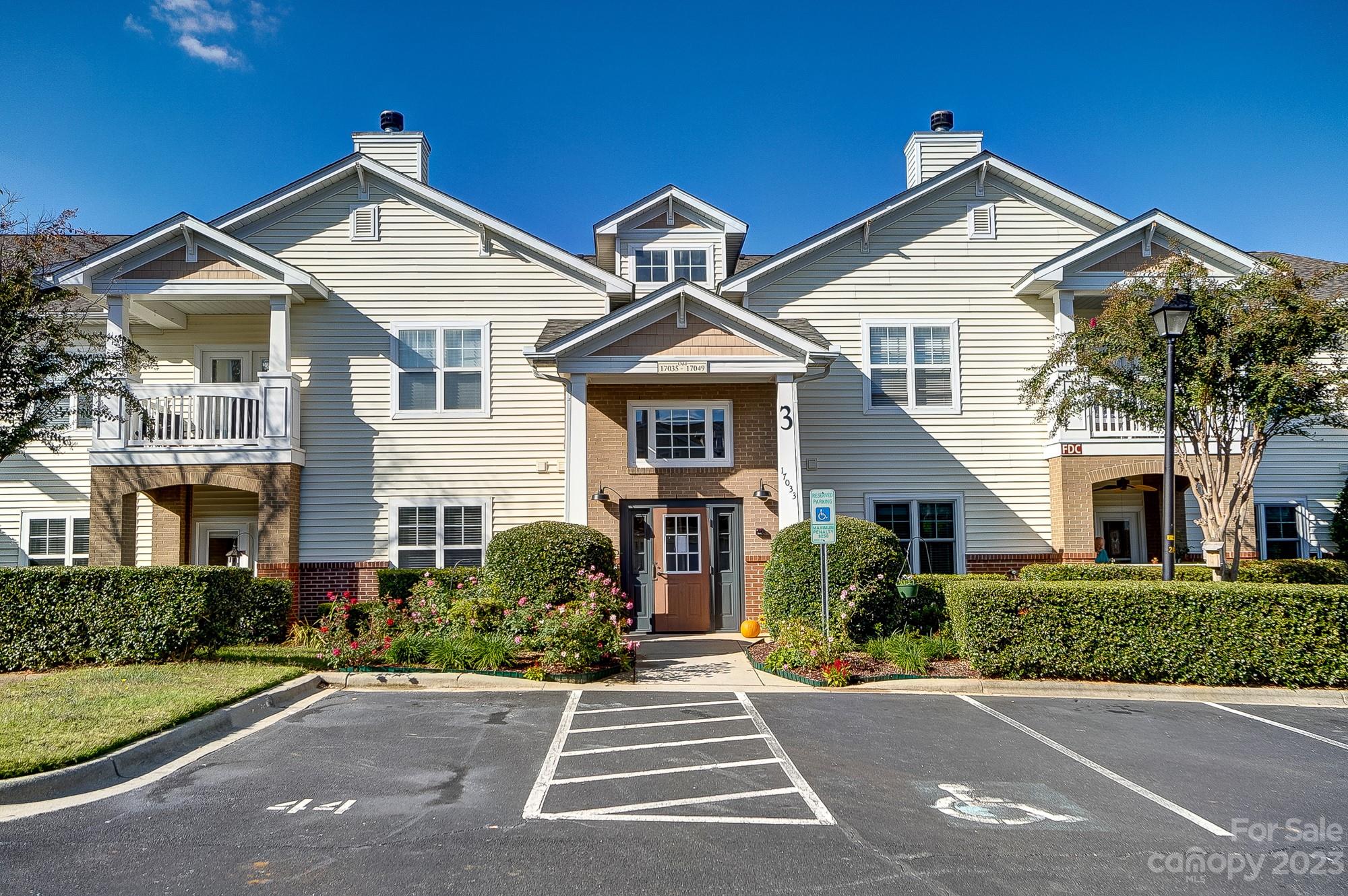 17049 Doe Valley Court