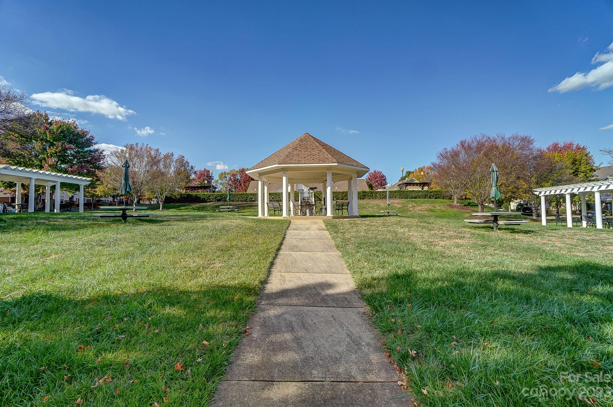 17049 Doe Valley Court