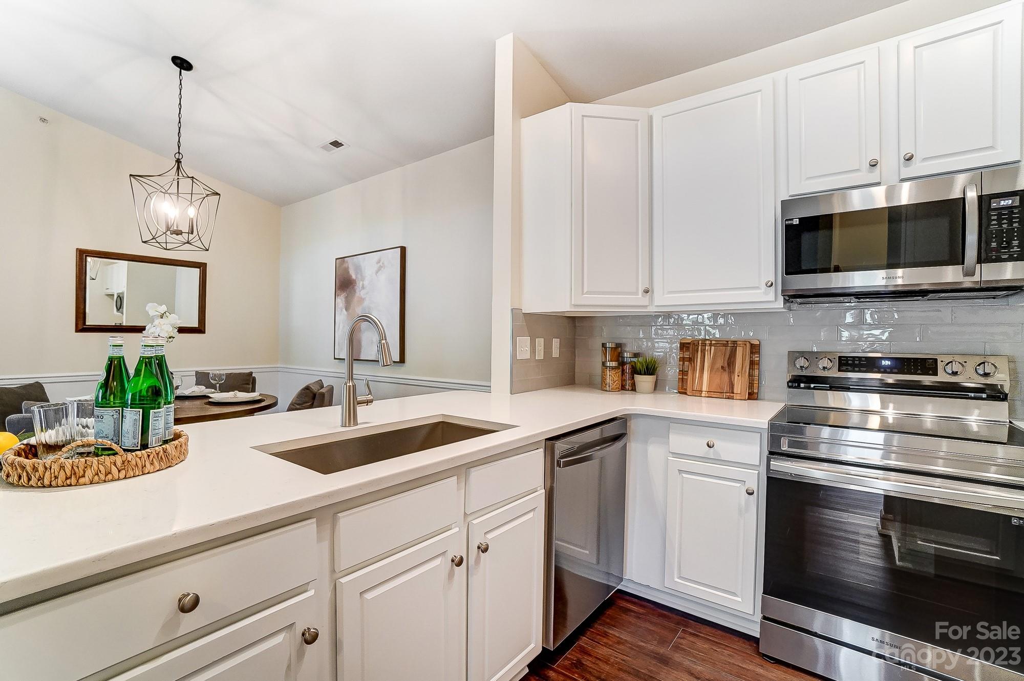 17049 Doe Valley Court