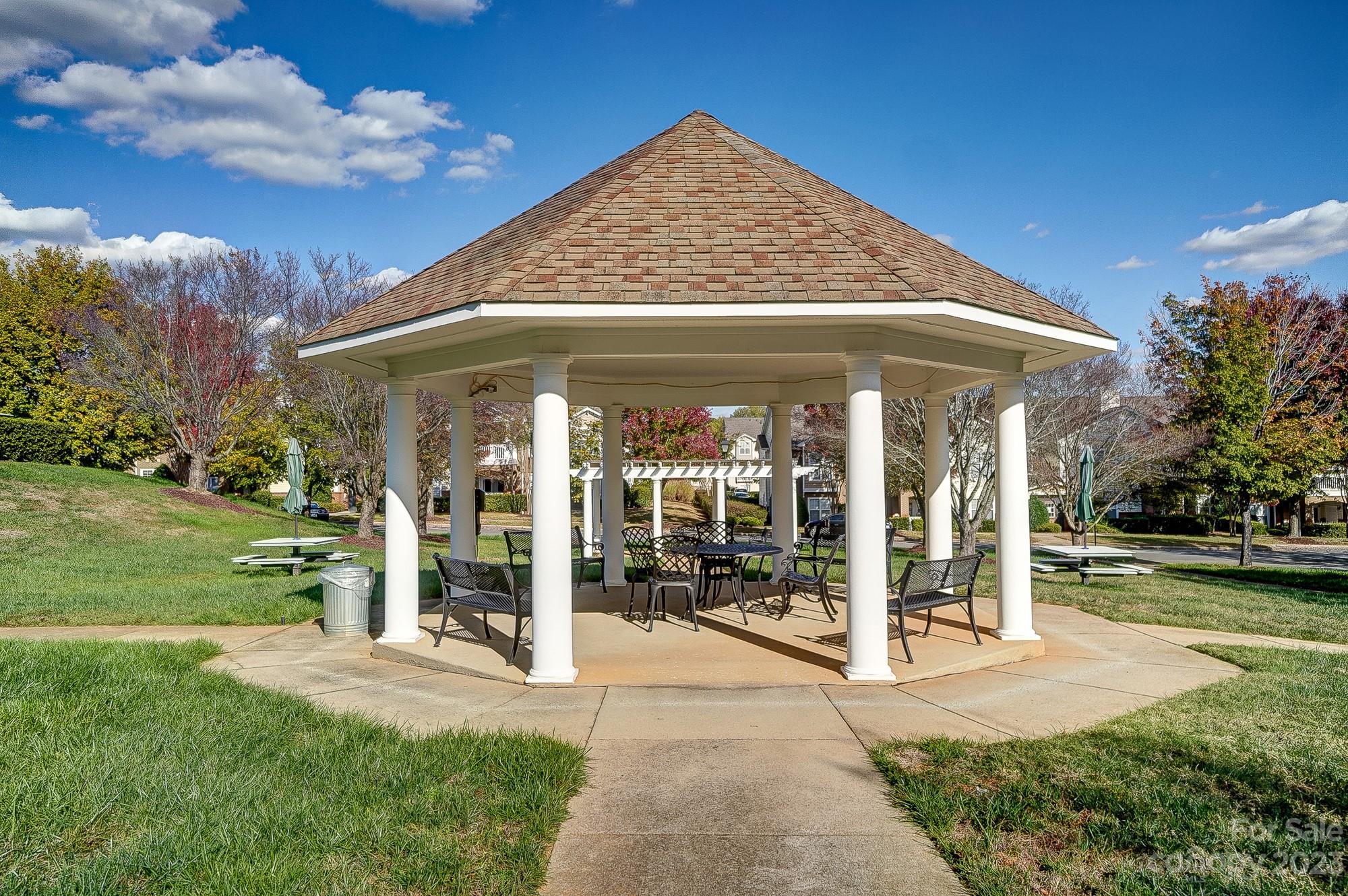 17049 Doe Valley Court