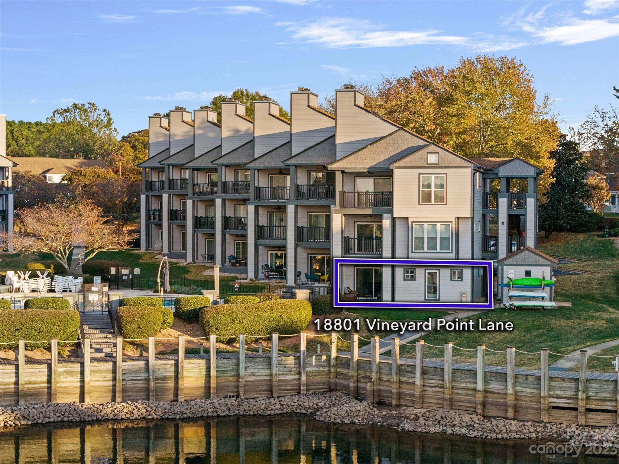 18801 Vineyard Point Lane