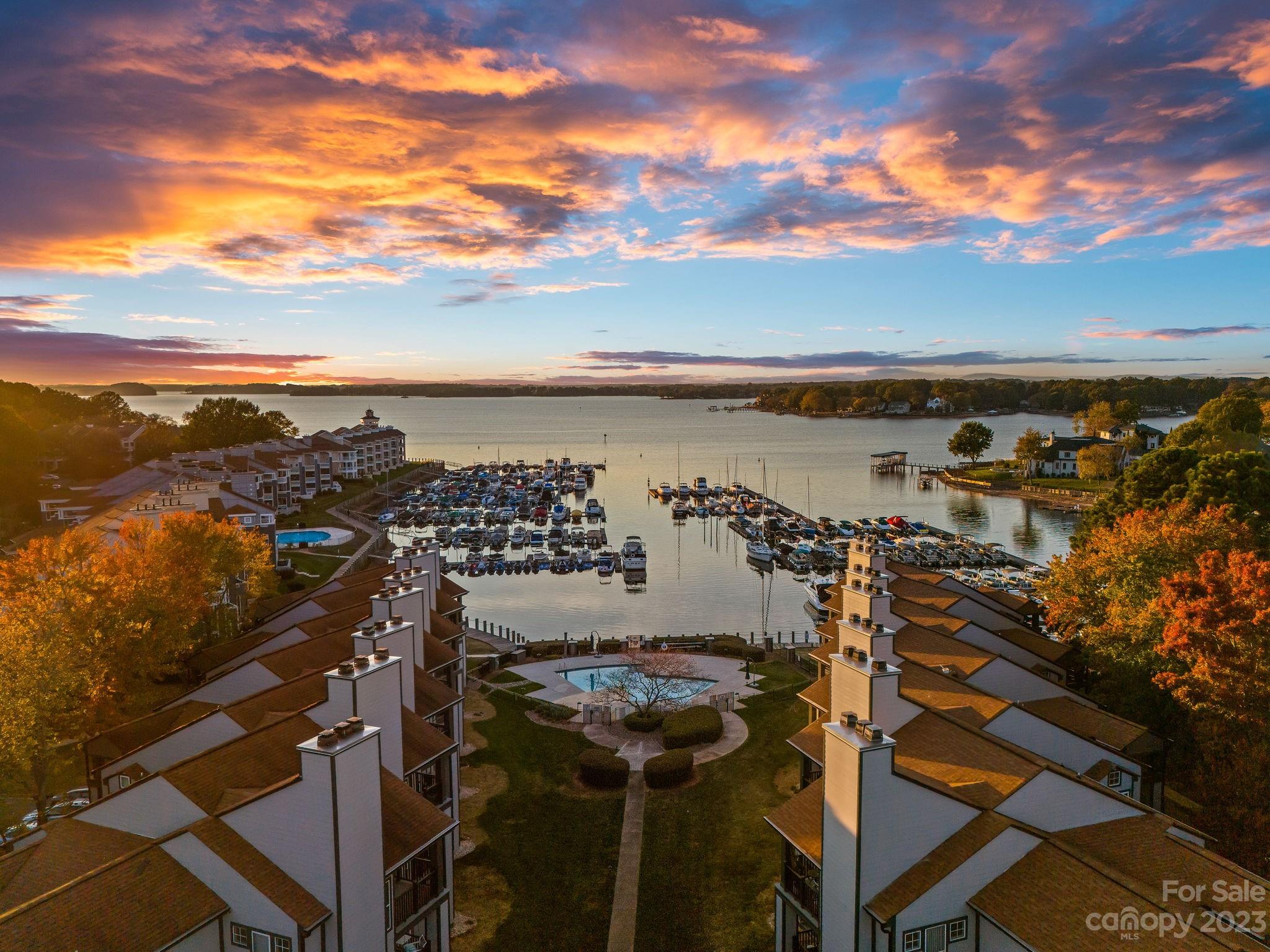 18801 Vineyard Point Lane