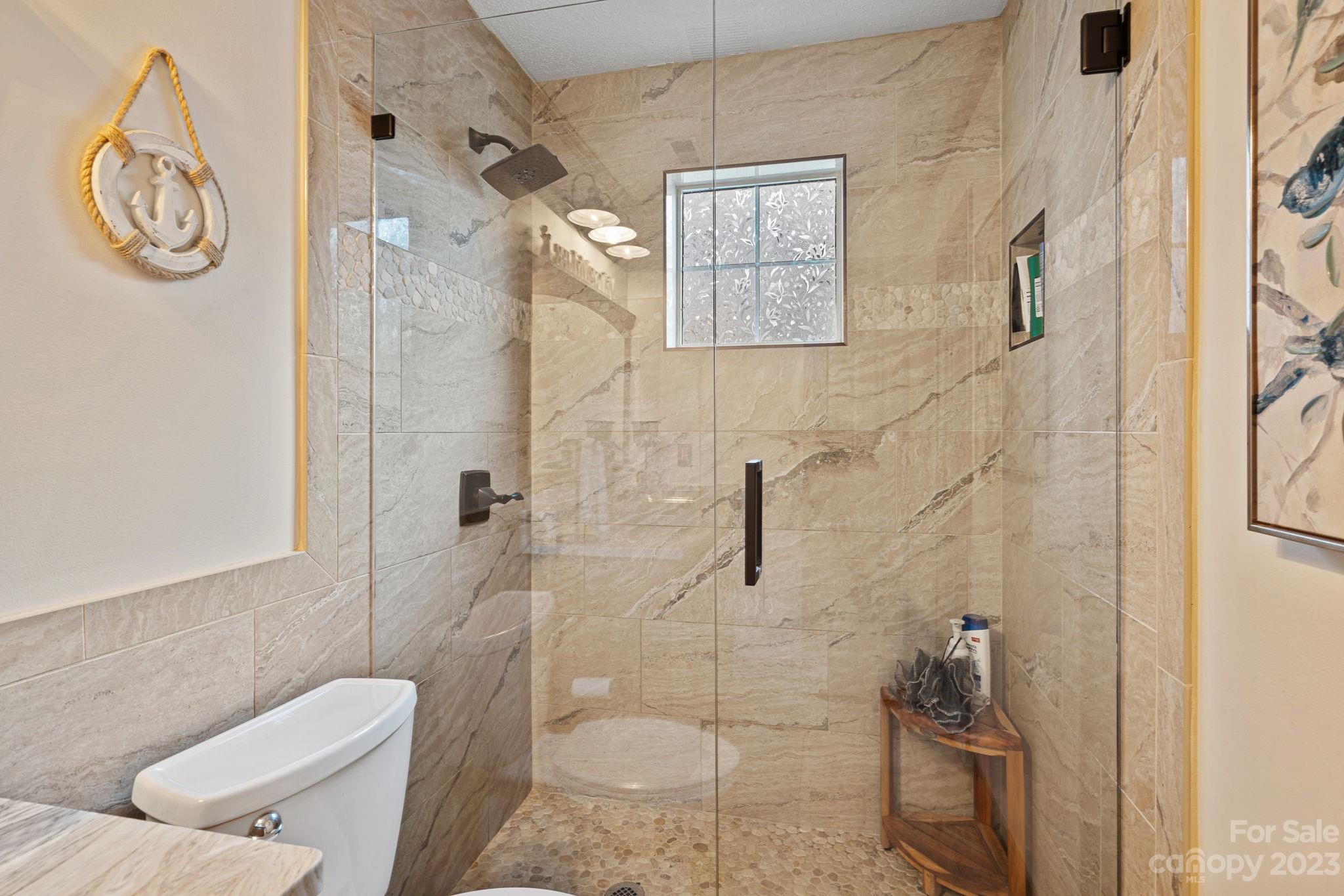 18801 Vineyard Point Lane