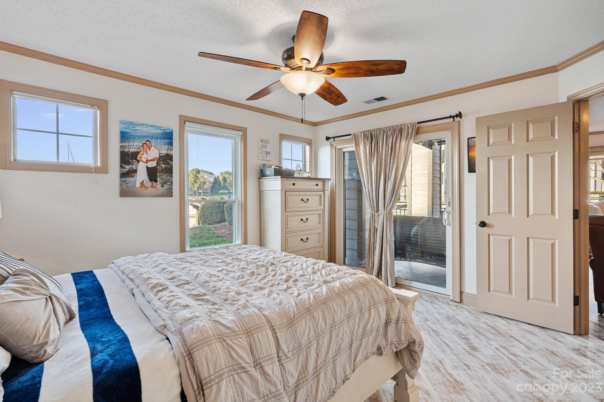 18801 Vineyard Point Lane