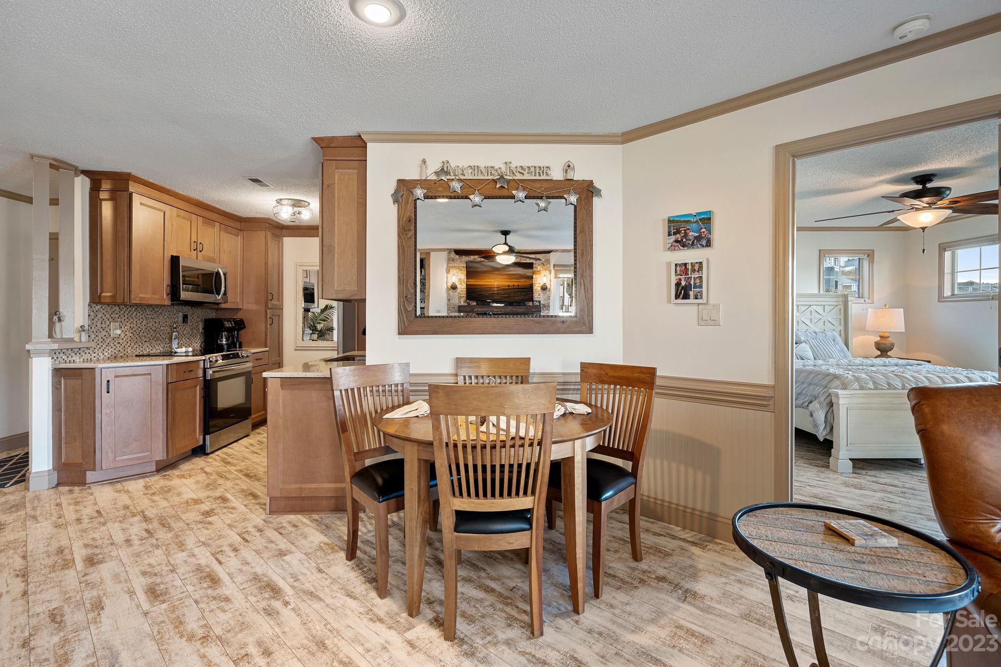 18801 Vineyard Point Lane