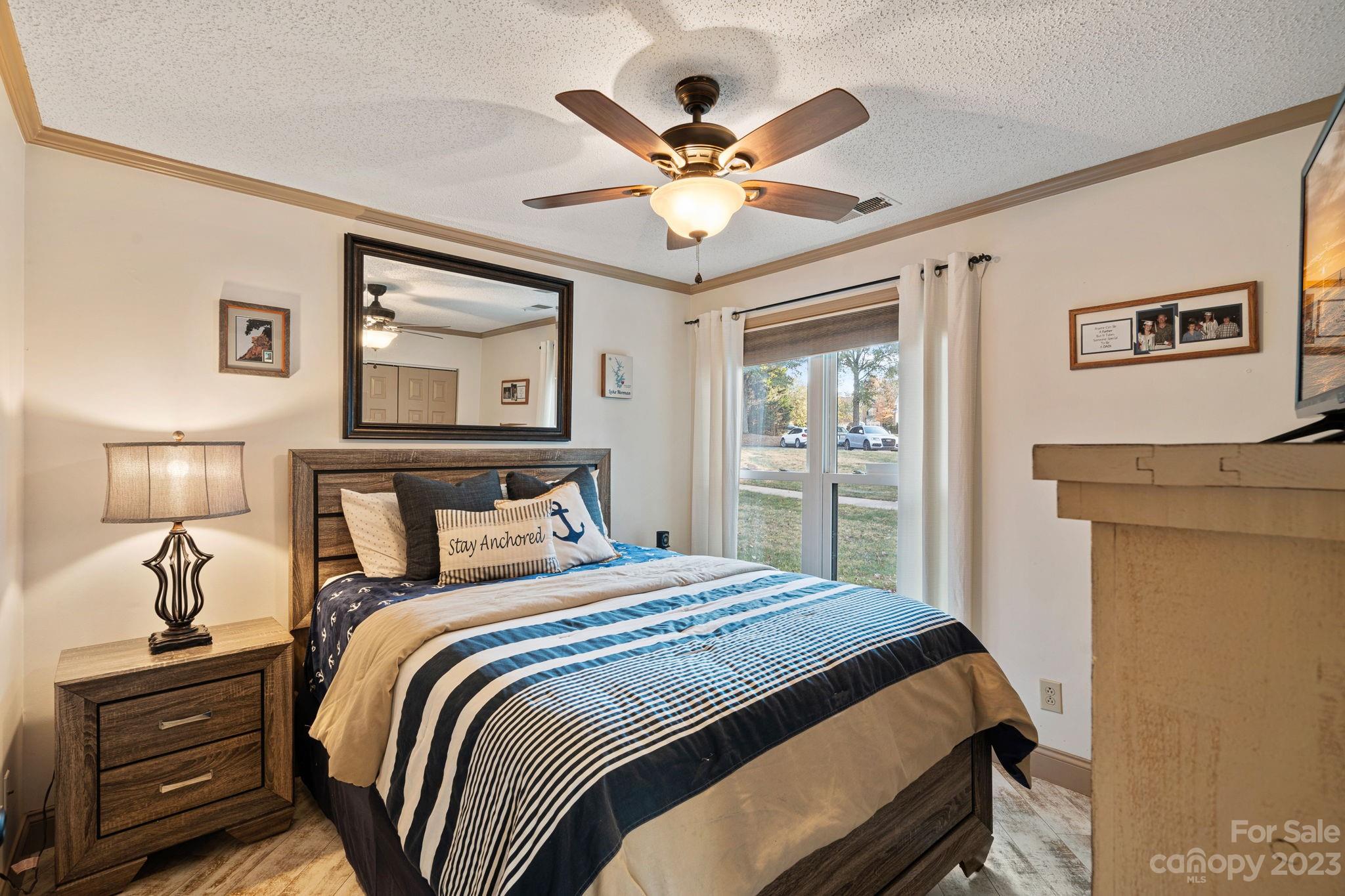 18801 Vineyard Point Lane