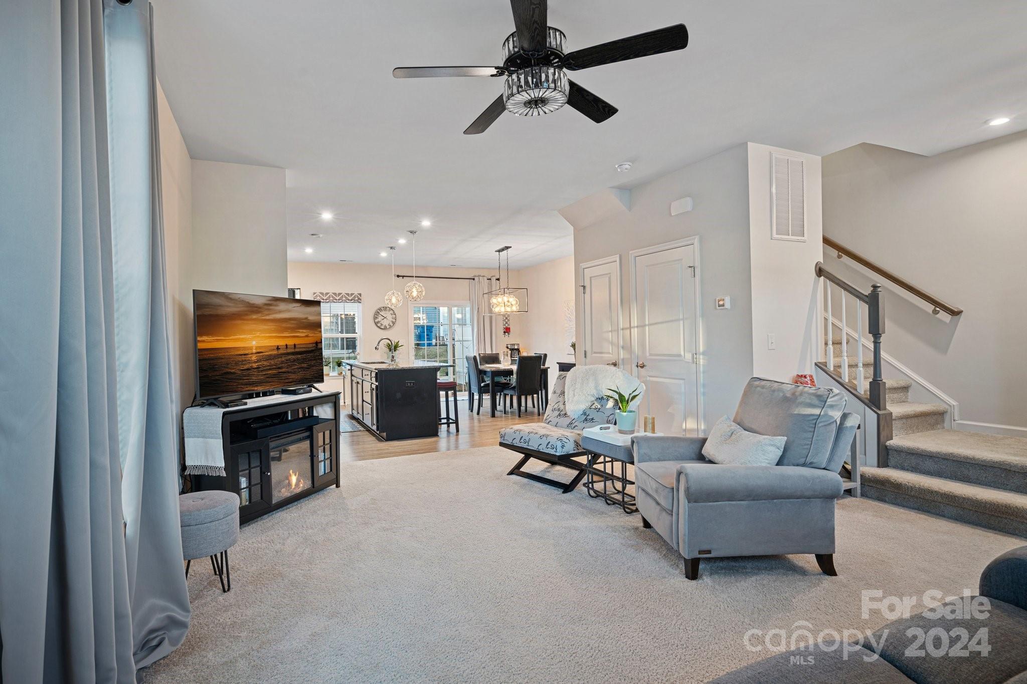 2824 Sand Cove Court