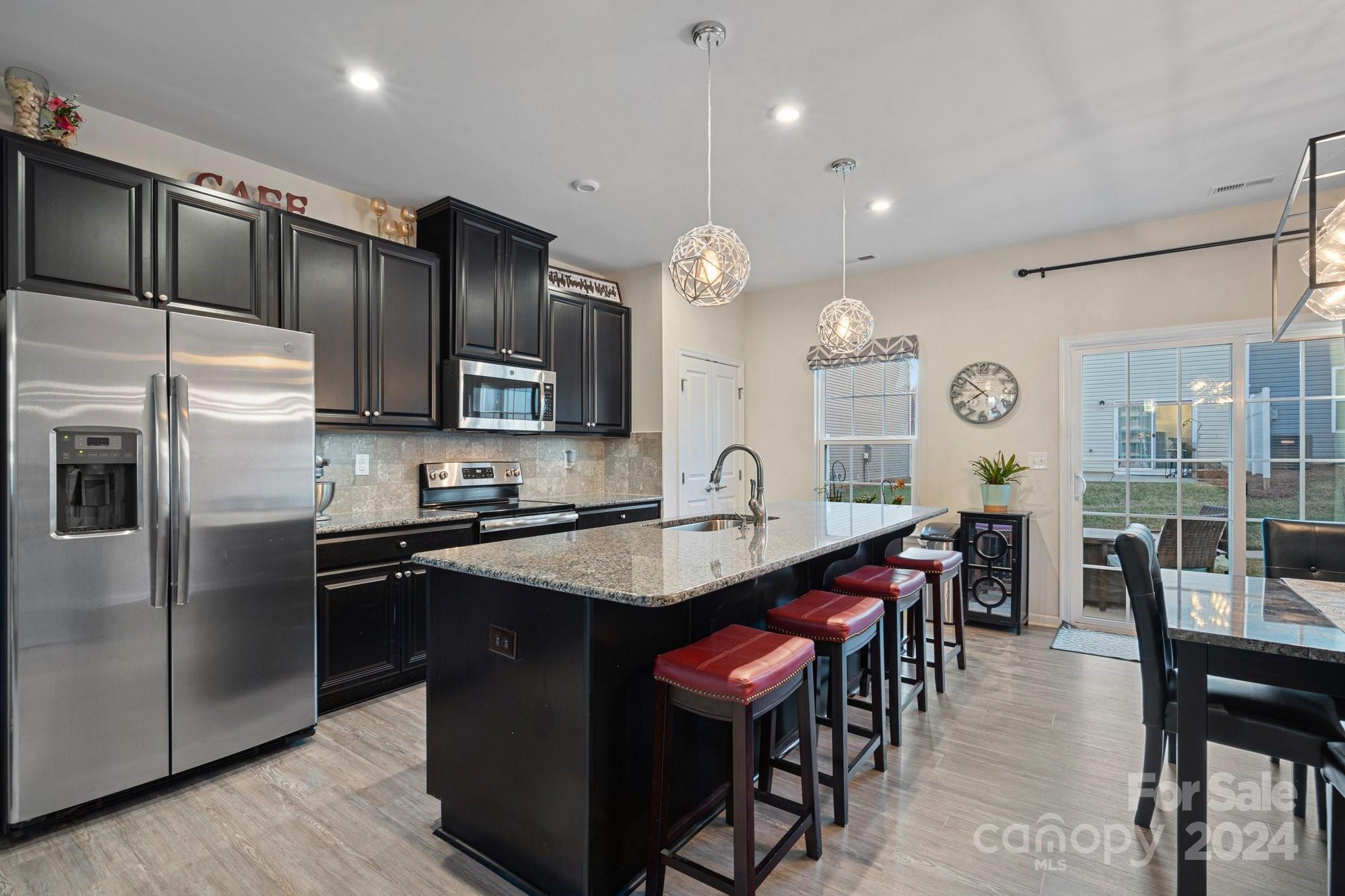 2824 Sand Cove Court