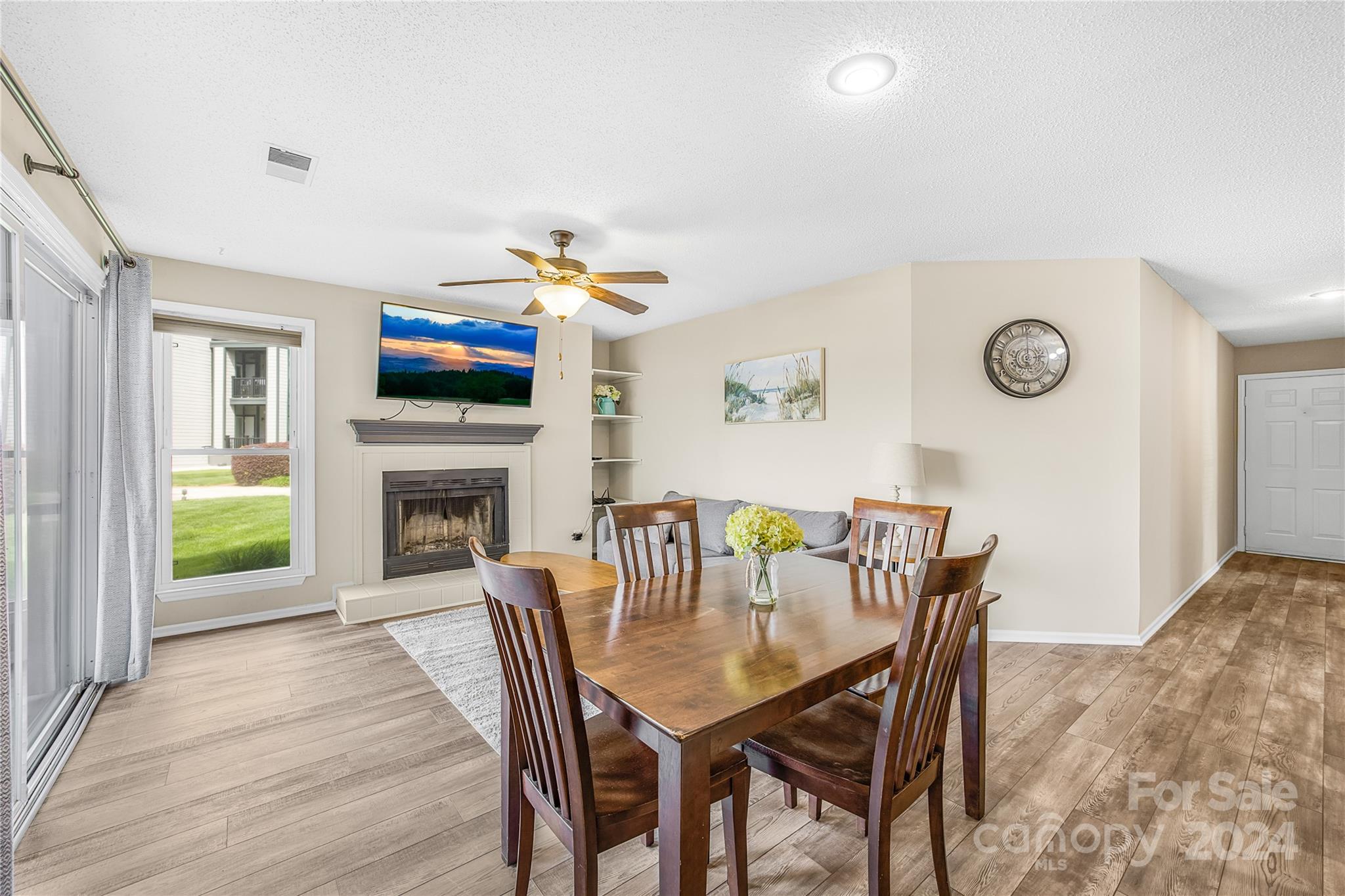 18807 Vineyard Point Lane