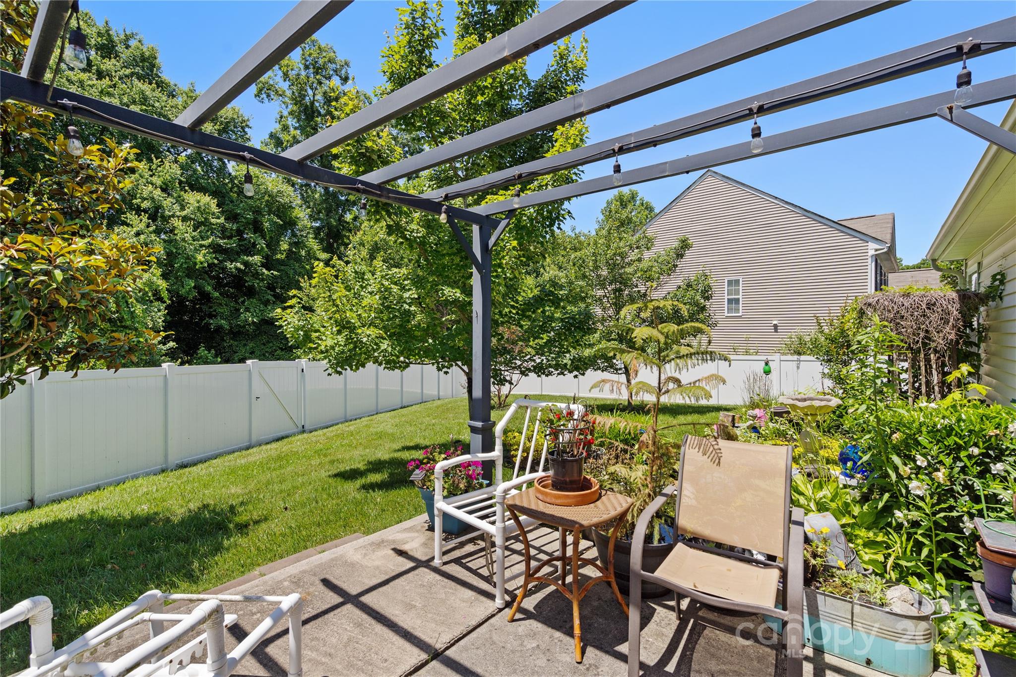 10812 Peddlers Court