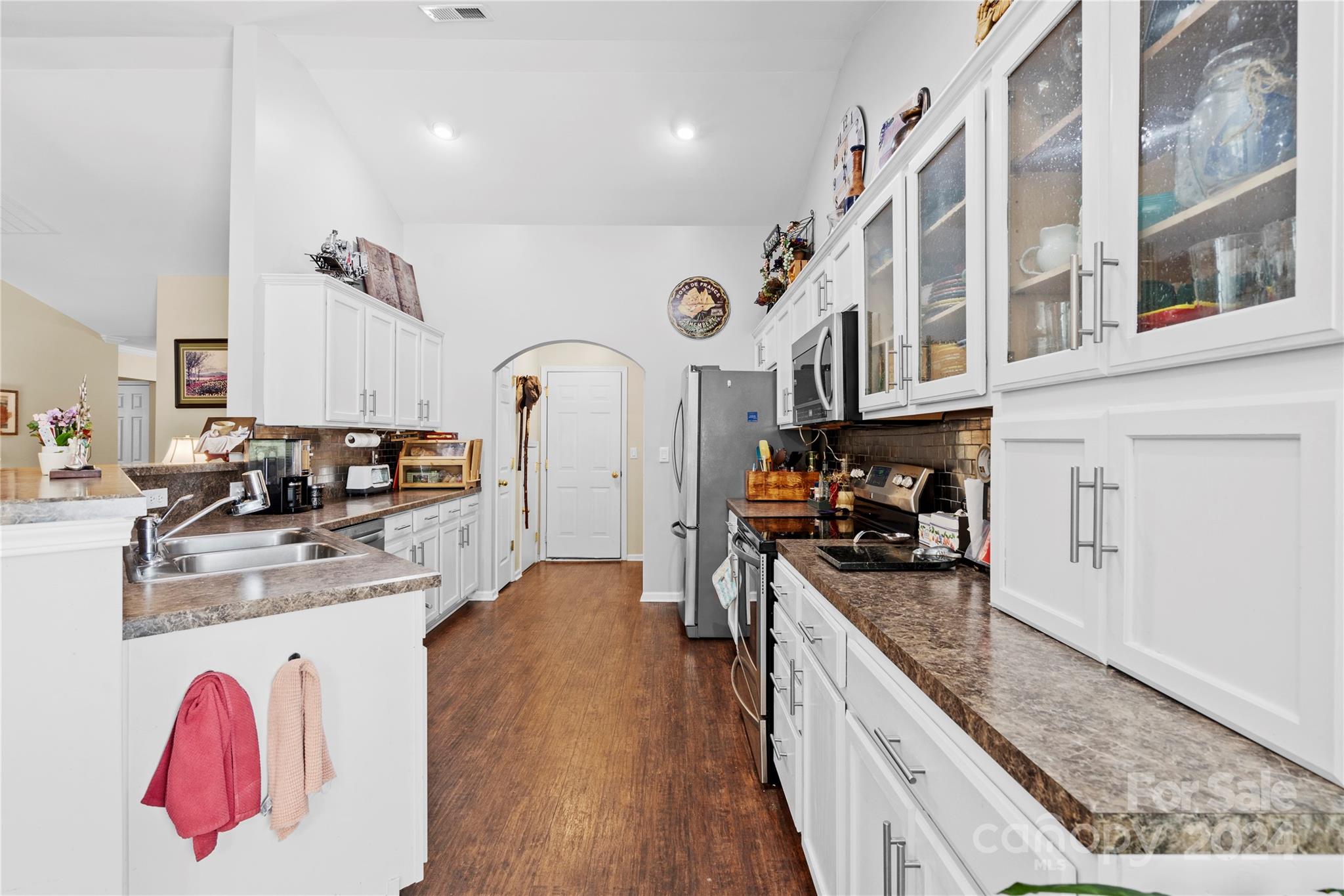 10812 Peddlers Court