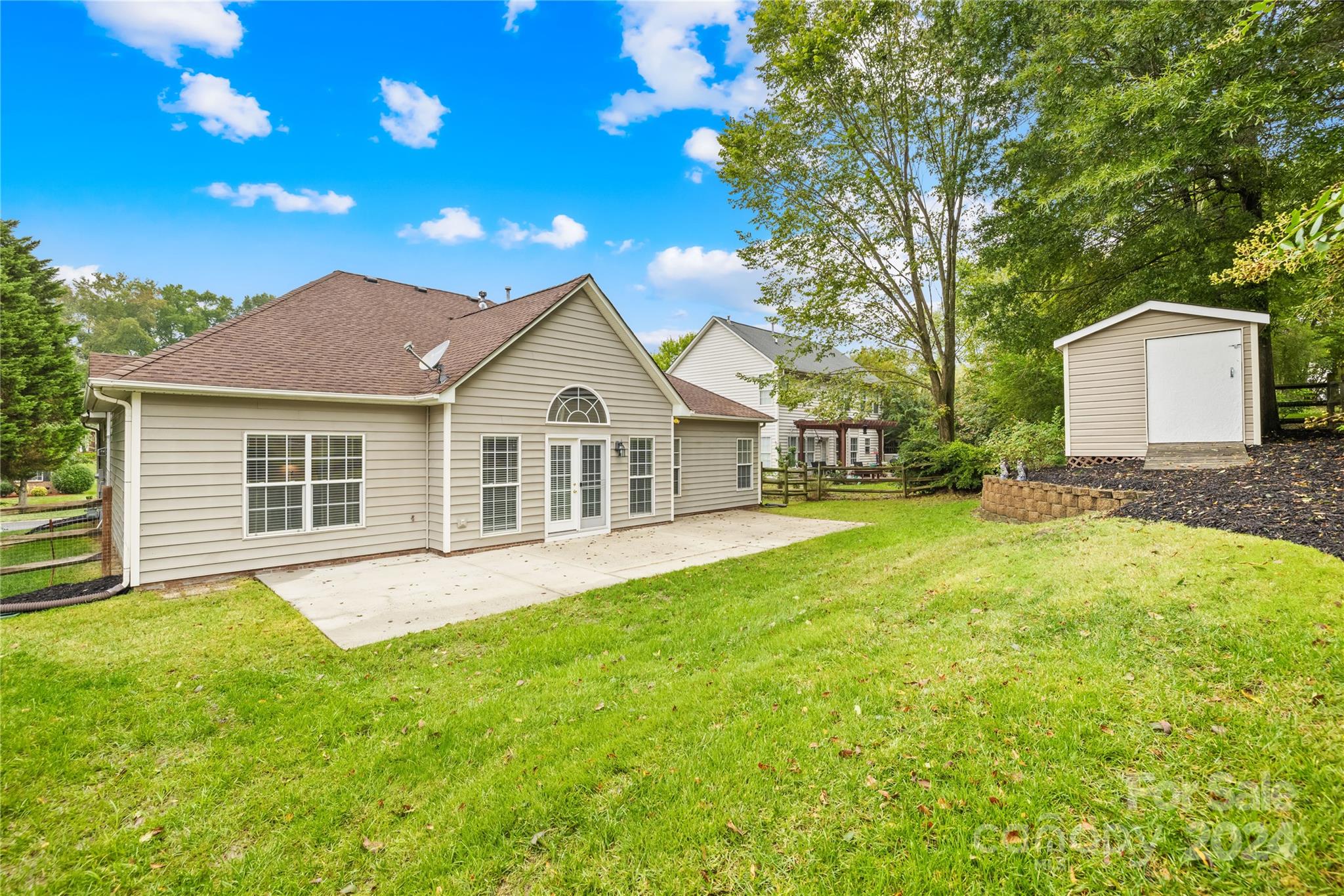 9736 Stewart Spring Lane