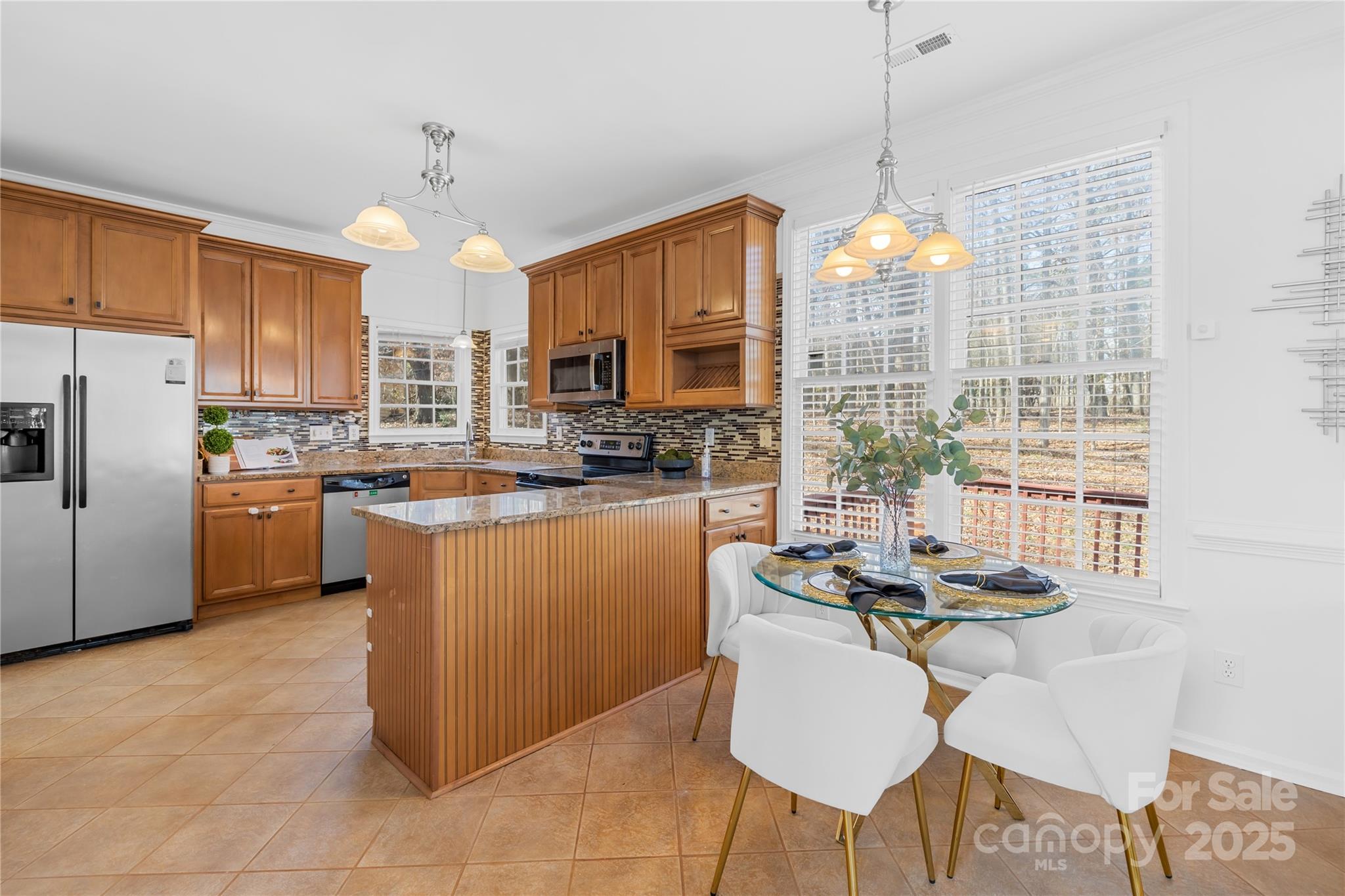 3304 Caernarvon Court