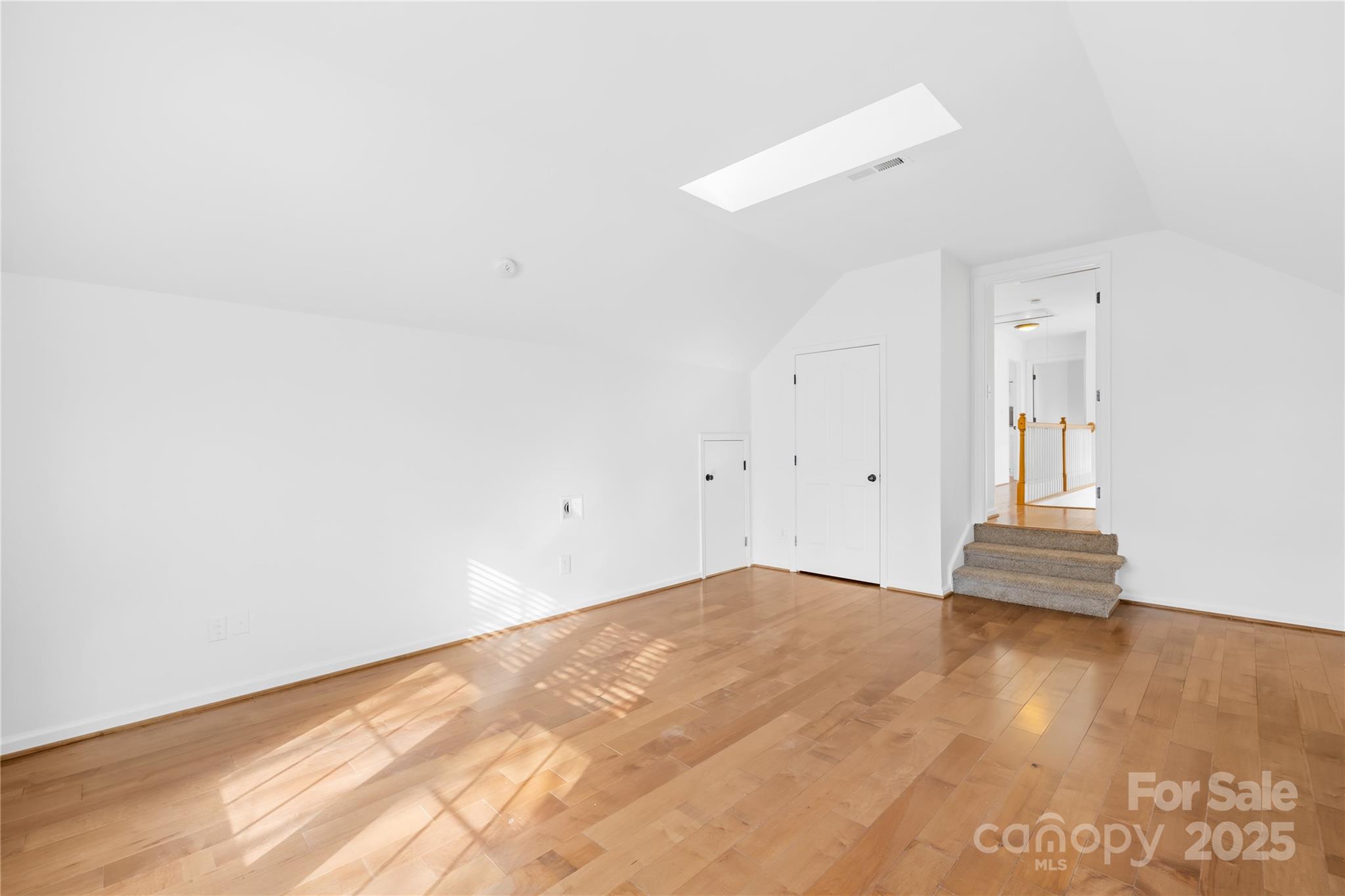 3304 Caernarvon Court