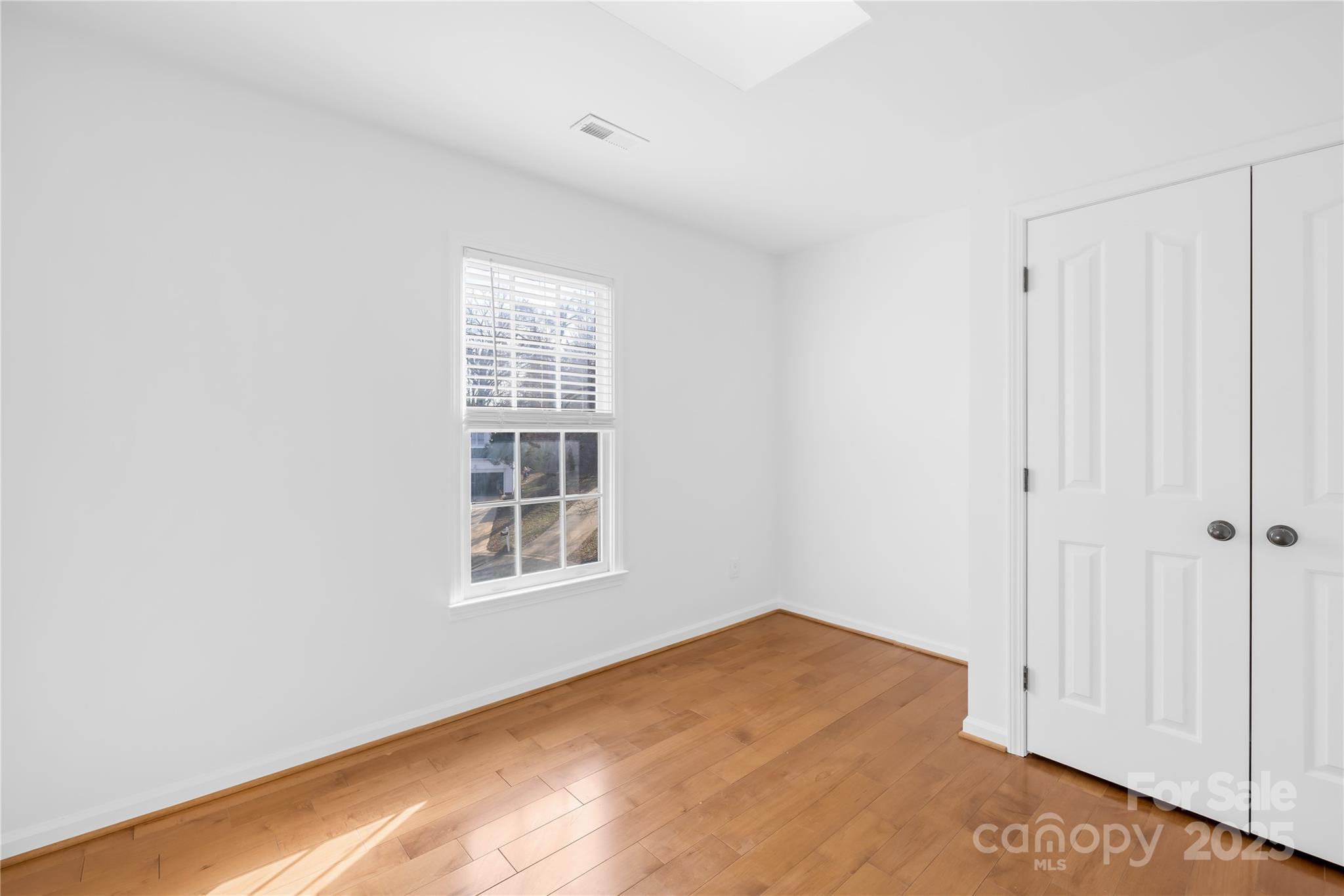 3304 Caernarvon Court