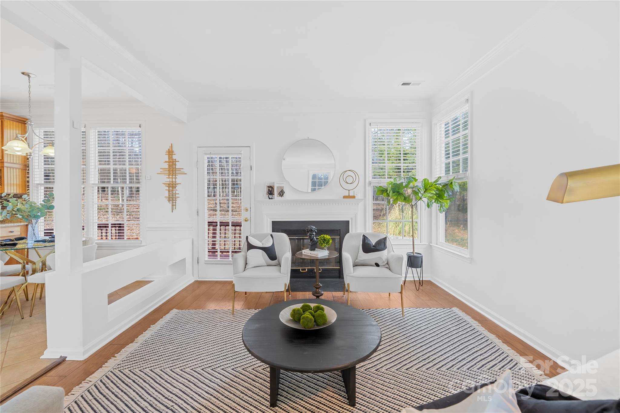 3304 Caernarvon Court