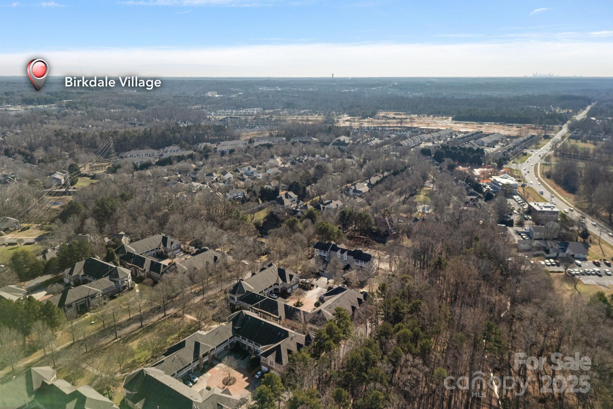 8938 Rosalyn Glen Road