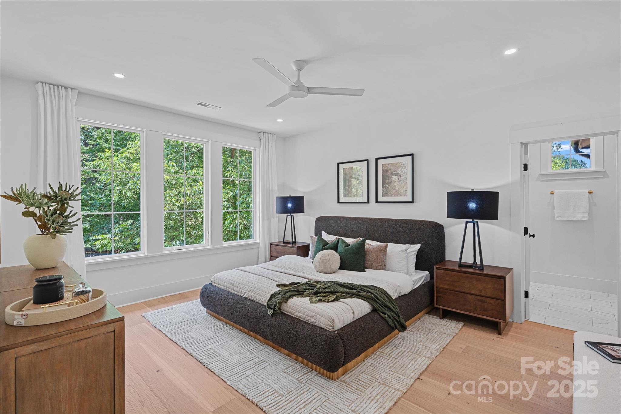 2742 Bancroft Street