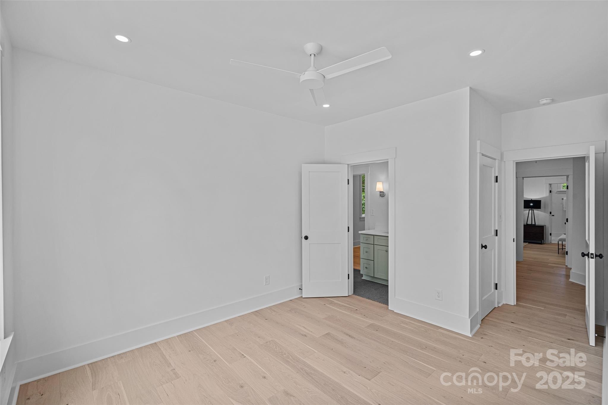 2742 Bancroft Street