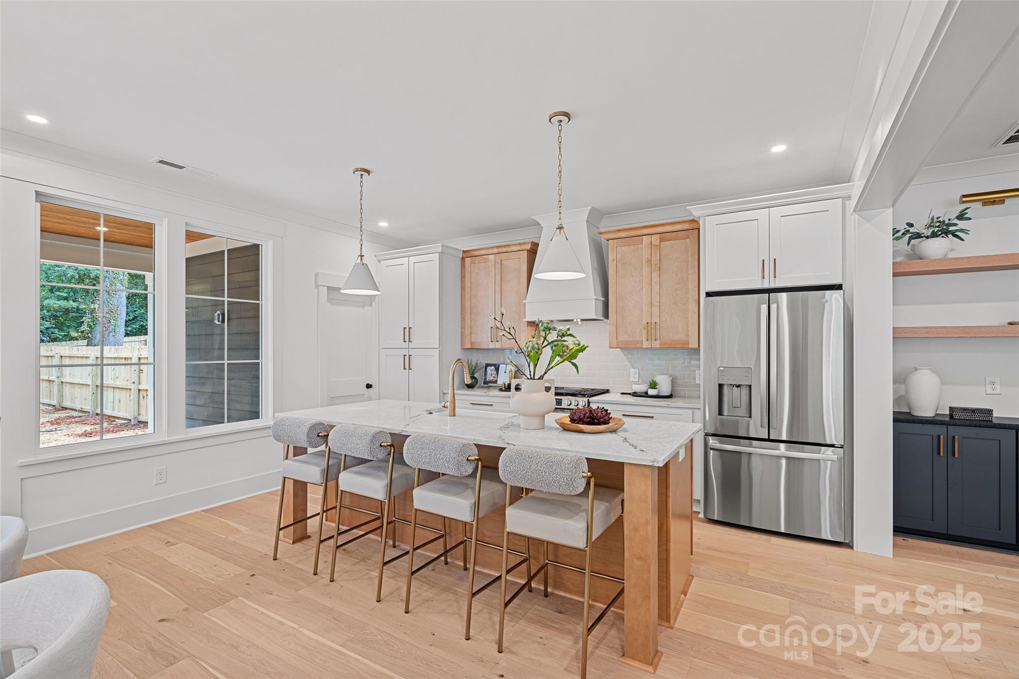 2742 Bancroft Street