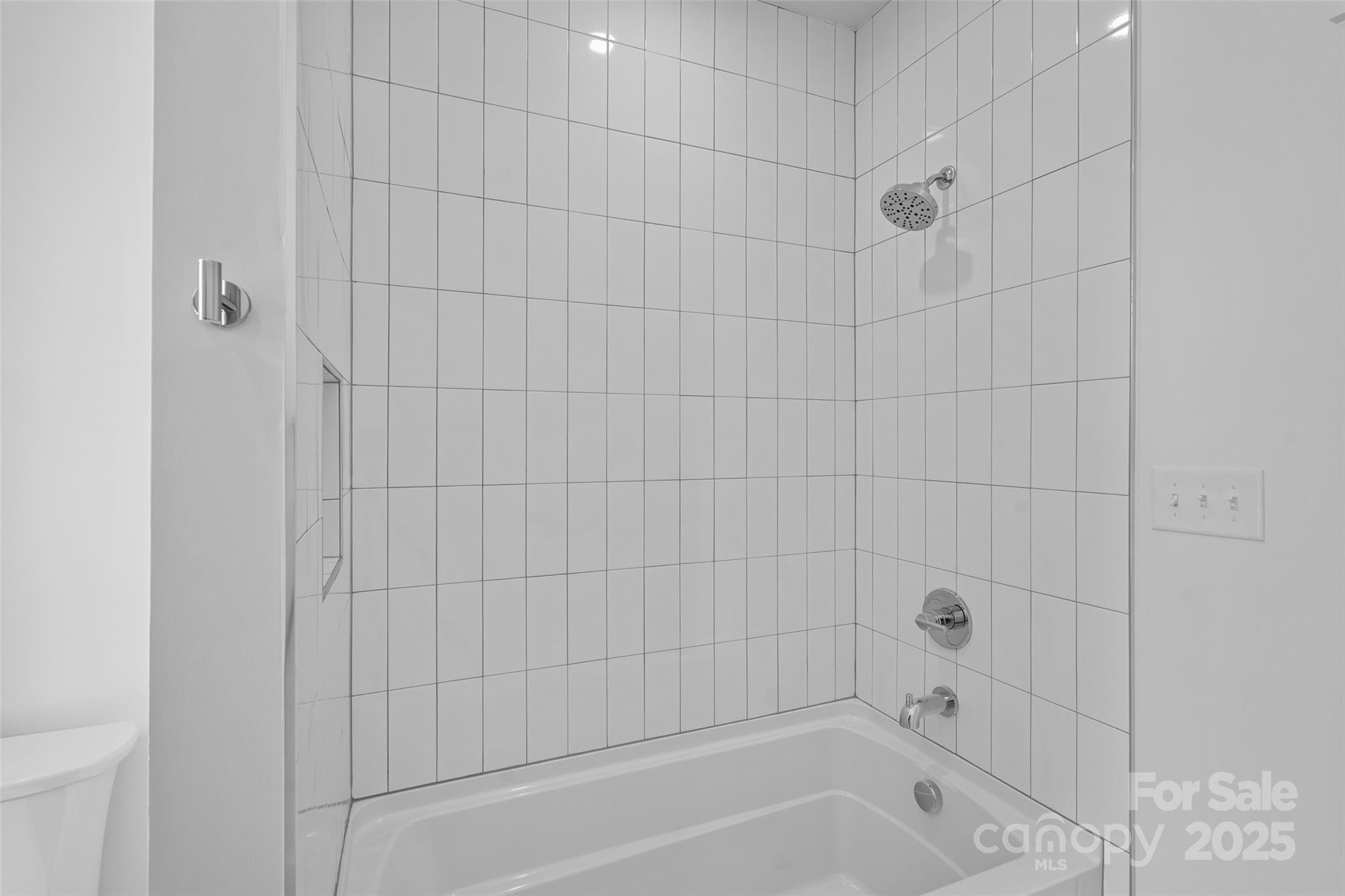 2746 Bancroft Street