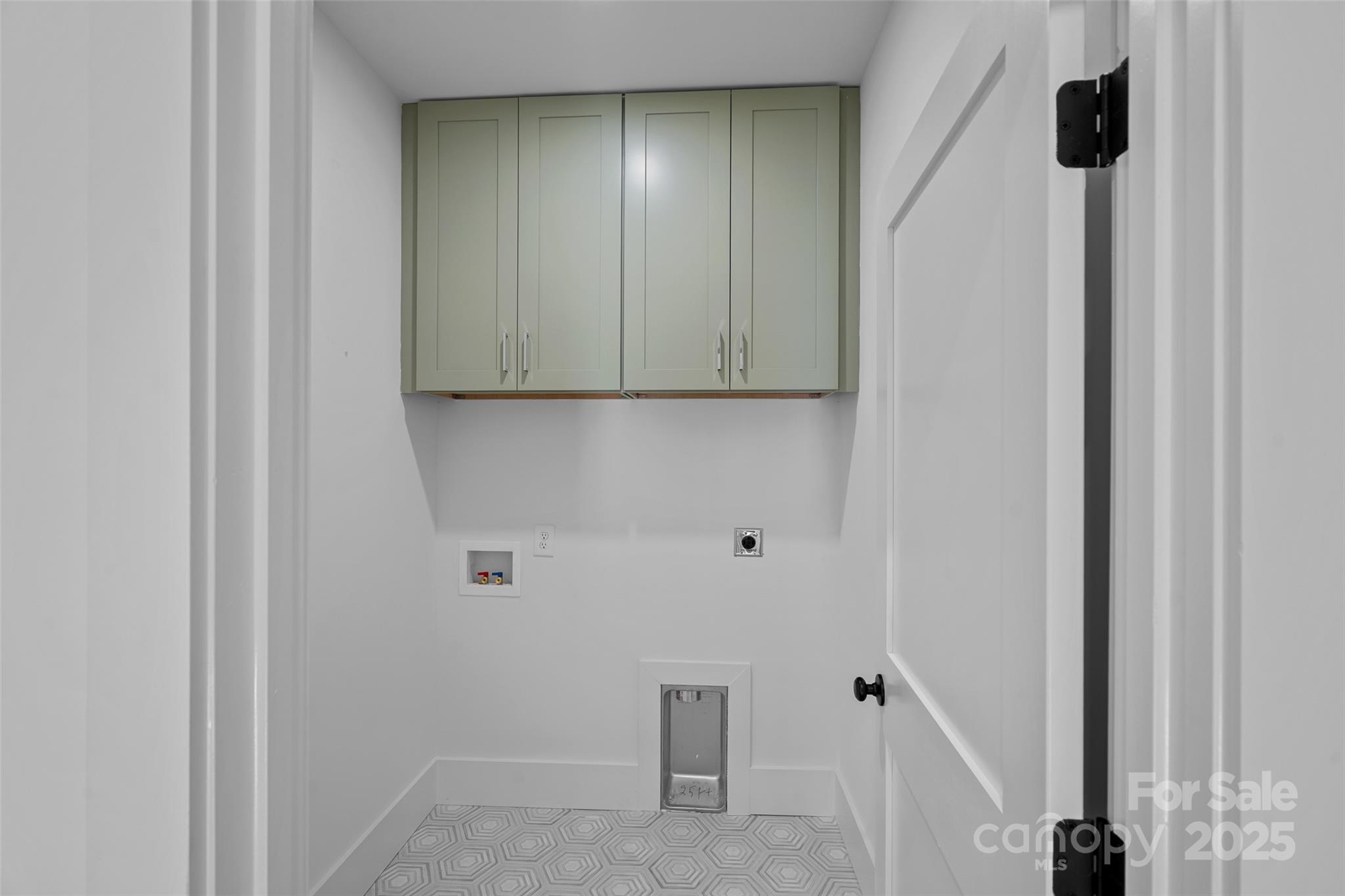 2746 Bancroft Street