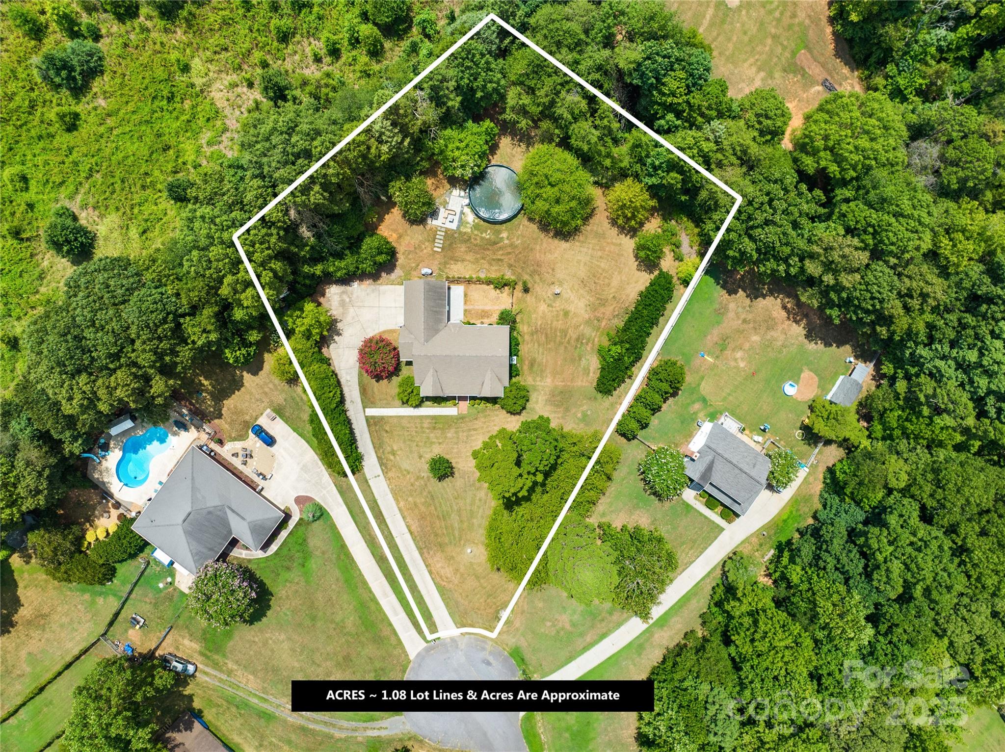 160 Pampas Lane